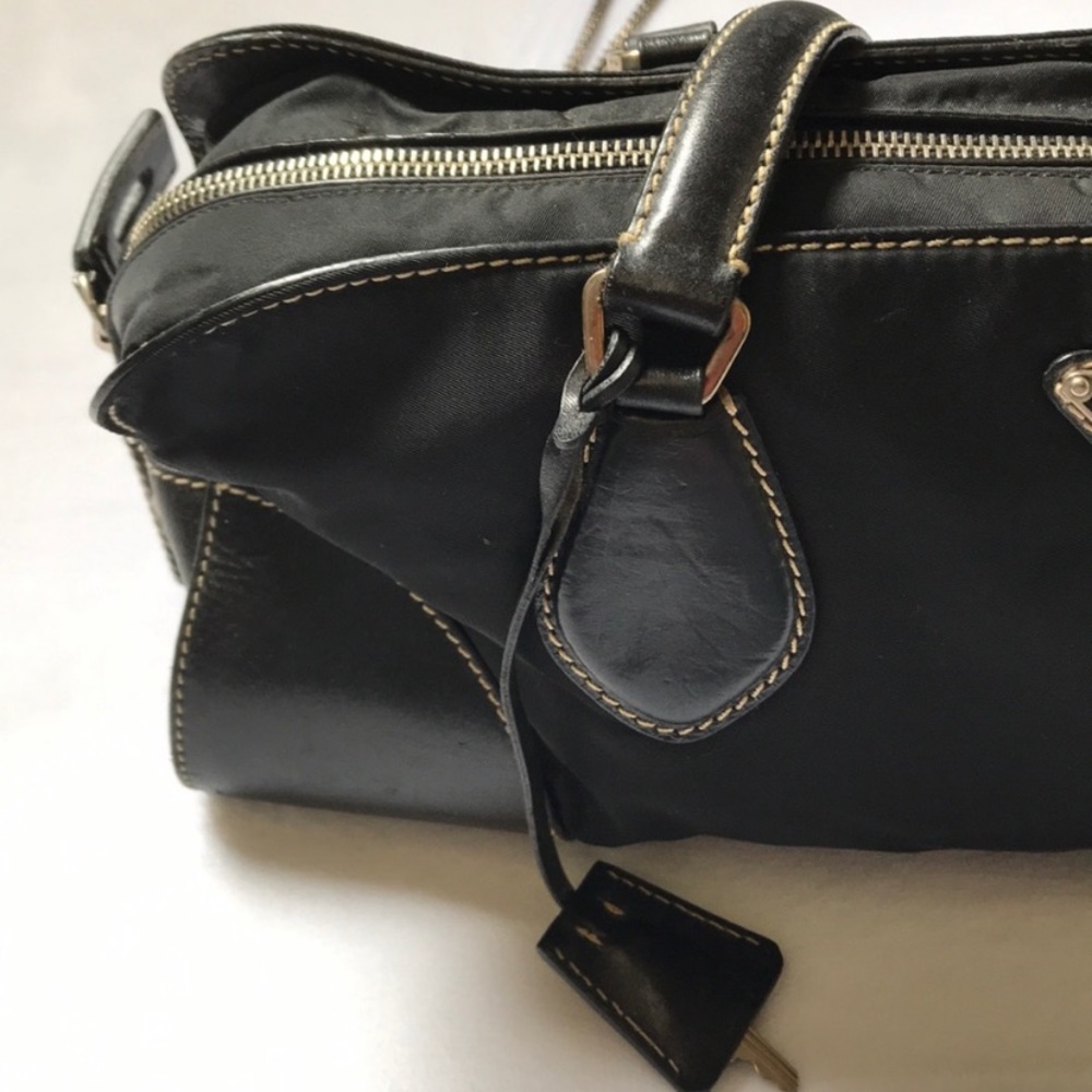 Prada Authentic Rectangular Black Nylon Leather - image 5